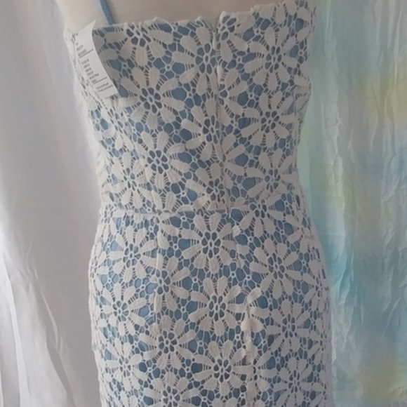 Venus removable strap dress (NWT) - Picture 4 of 16